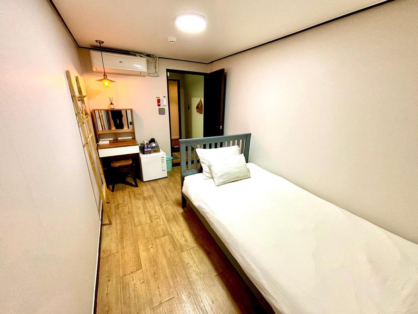 Hostel Korea - Ikseon Seul Exterior foto